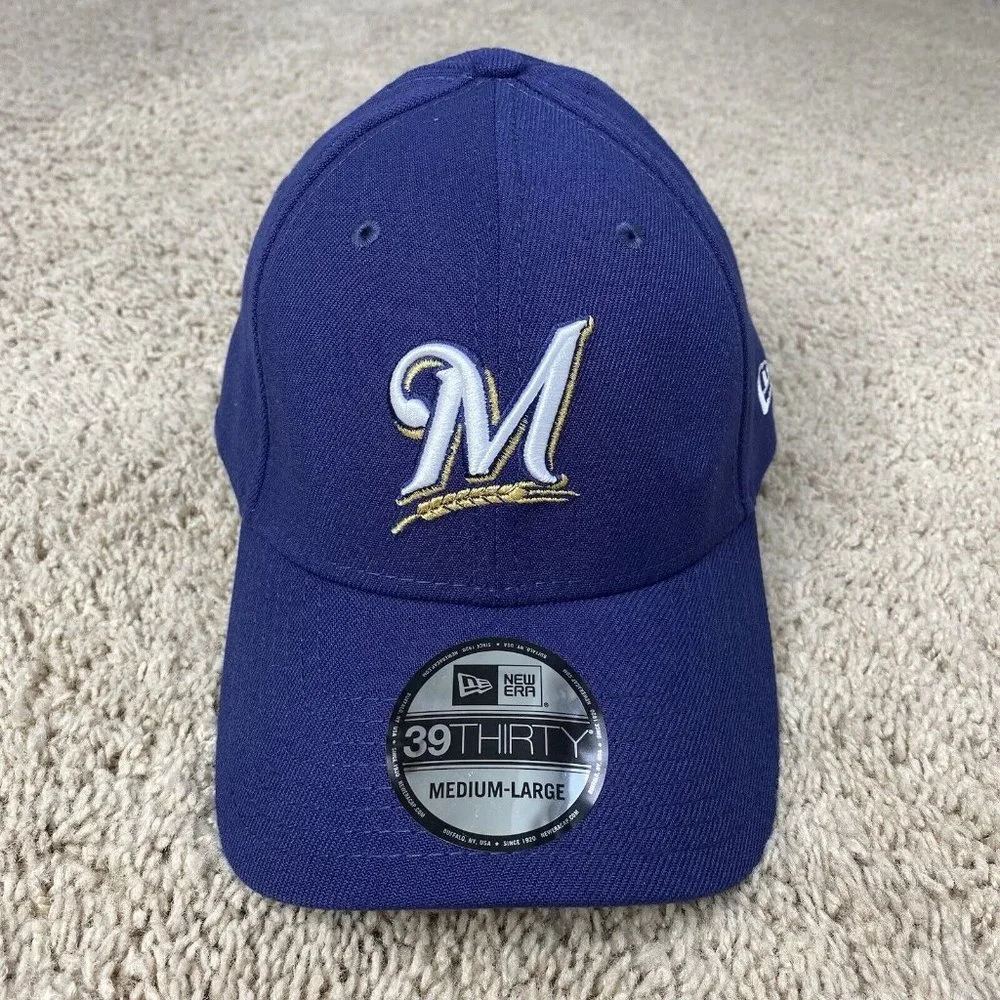 New Era Milwaukee Brewers MLB Hat Team Classic 39THIRTY Medium/Large‎ Blue Cap